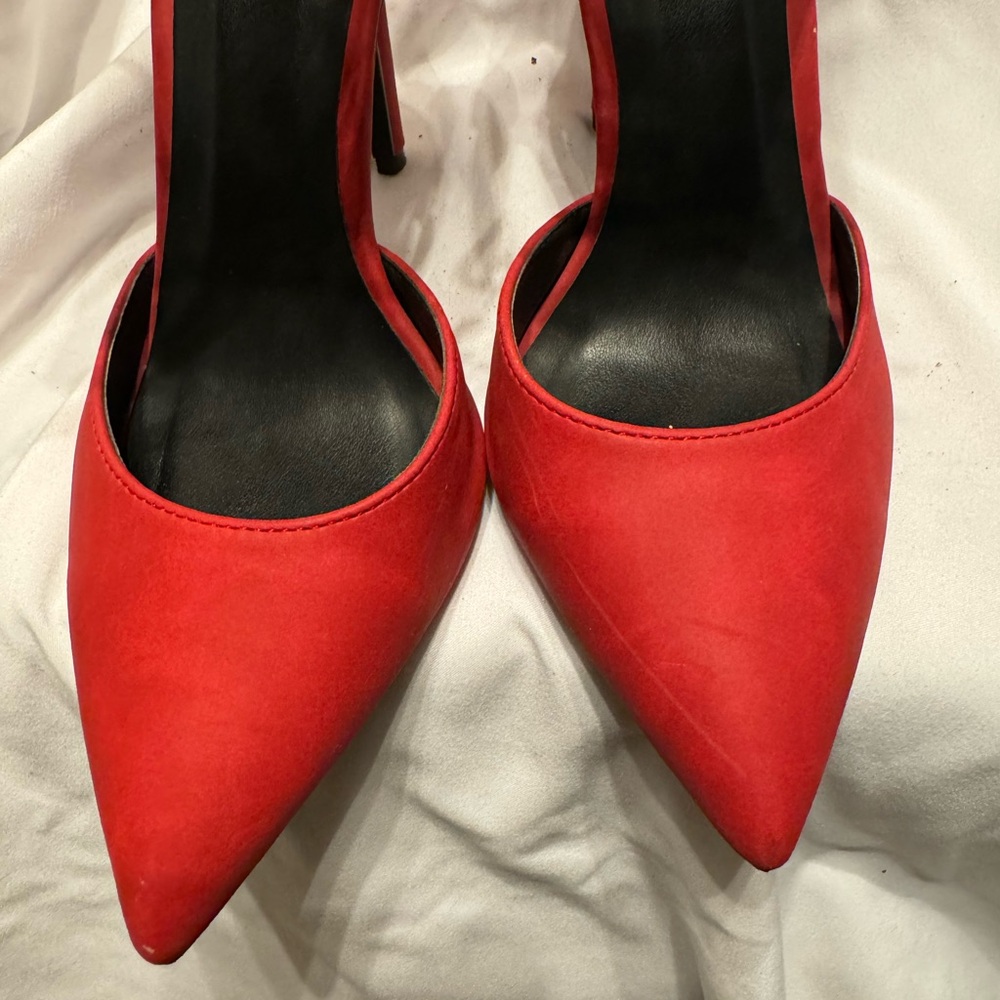 RED 4” ankle tied stilettos !!! Size 7 - Picture 6 of 10